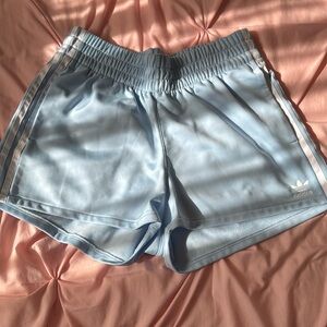 Adidas baby blue shorts 🩵